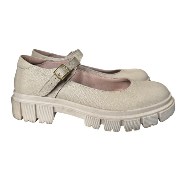 Seychelles Anthropologie Alley Cat Flats, Size 6 - Picture 4 of 10